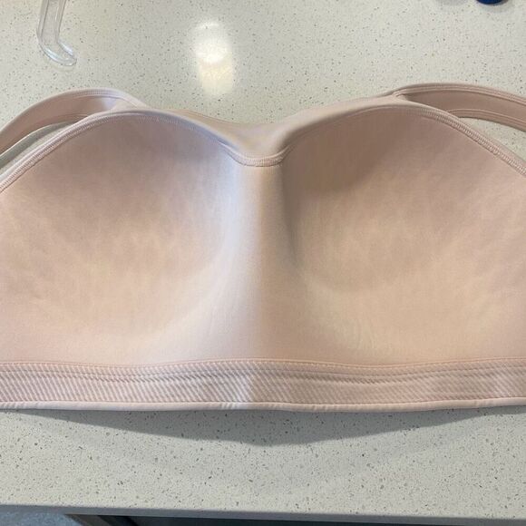 Athleta sports bra size 40DD - Picture 4 of 6
